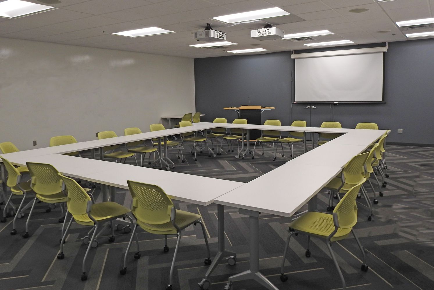 Whitewater Business Center: 12301 Whitewater Dr, Minnetonka, MN 55343